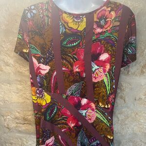 Soft Surroundings Top Floral Stripe Cerise Medium